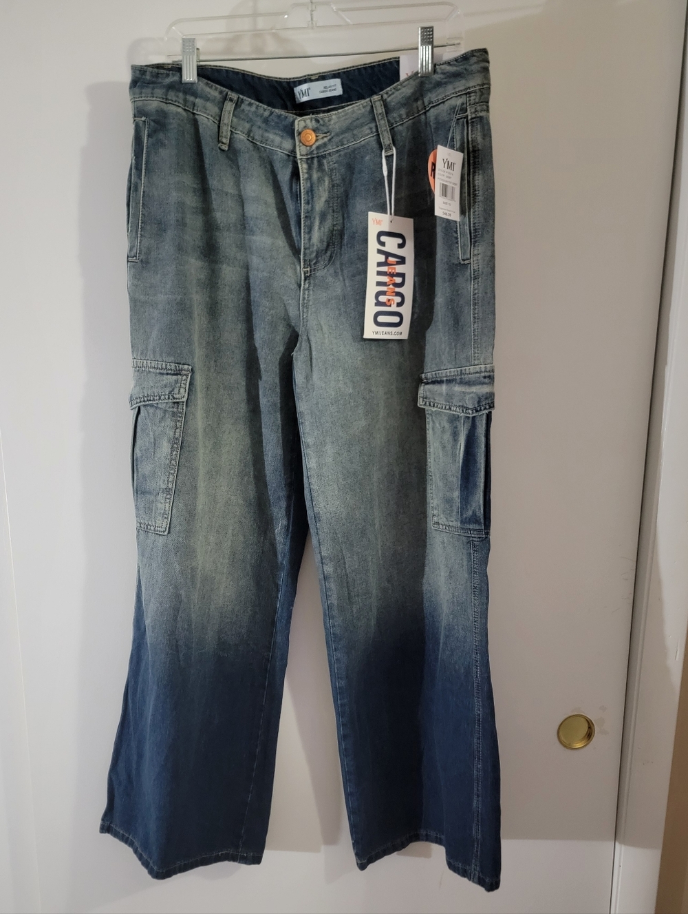 🆕️👖YMI Cargo Jeans, Medium Blue, Sz 13